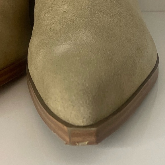 MARC FISHER BOOTIES - Picture 5 of 6